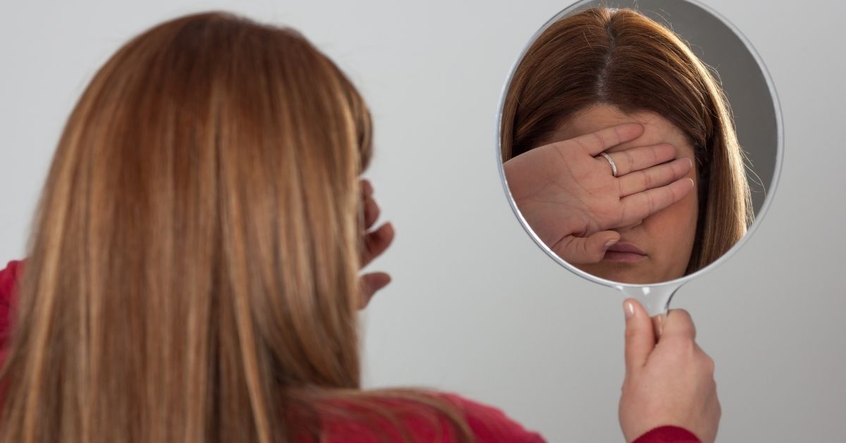 Cause e rimedi della dermatillomania