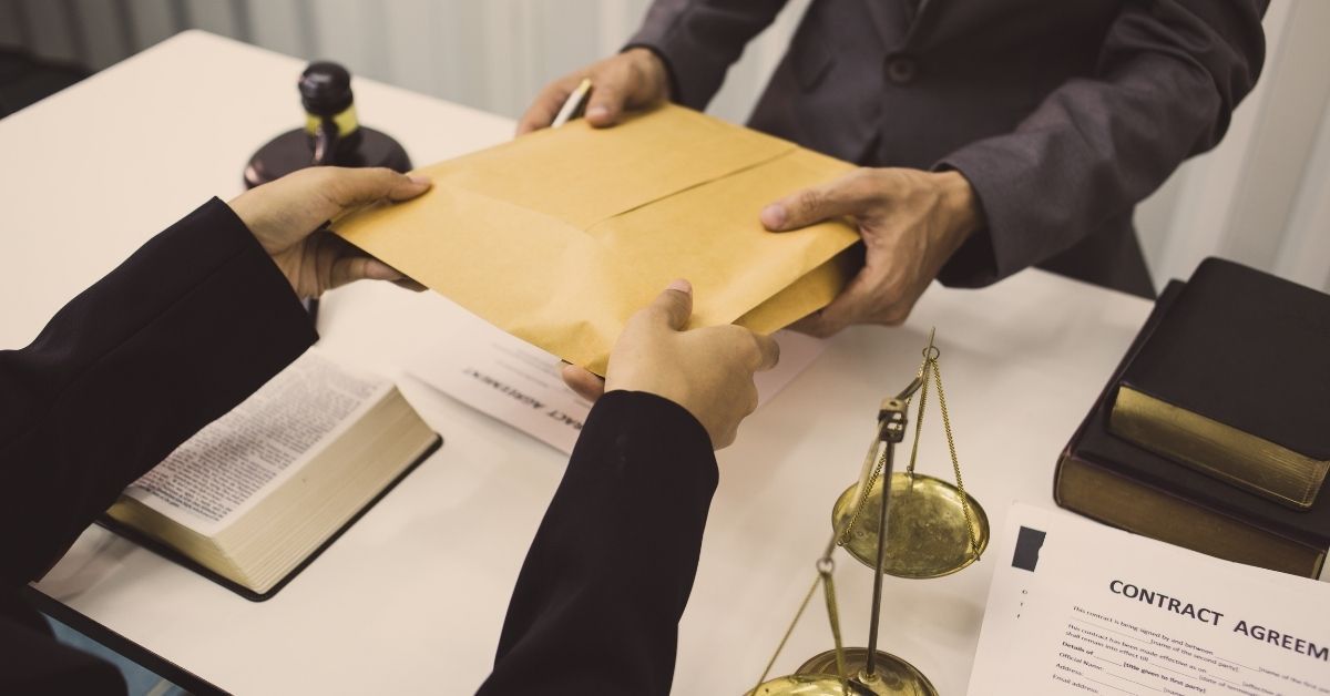 Il gaslighting è reato