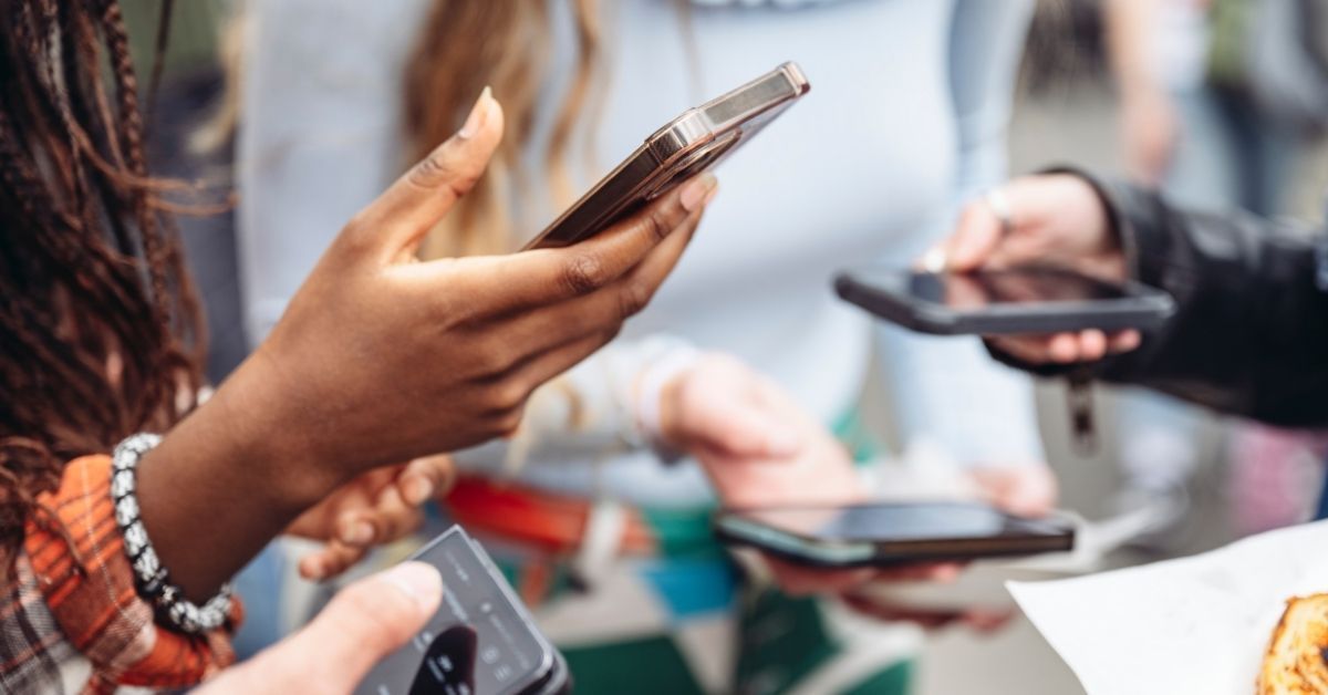 Elimina i social media