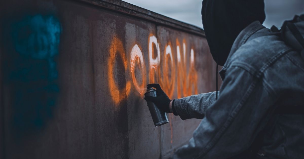 Vandalismo adolescenza.jpg