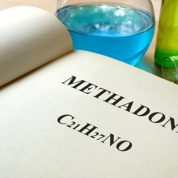 Che cos'è il metadone: benefici e controindicazioni