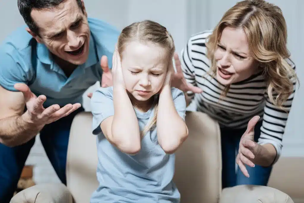 Attacchi di rabbia verso i figli: perché succedono e come gestirli