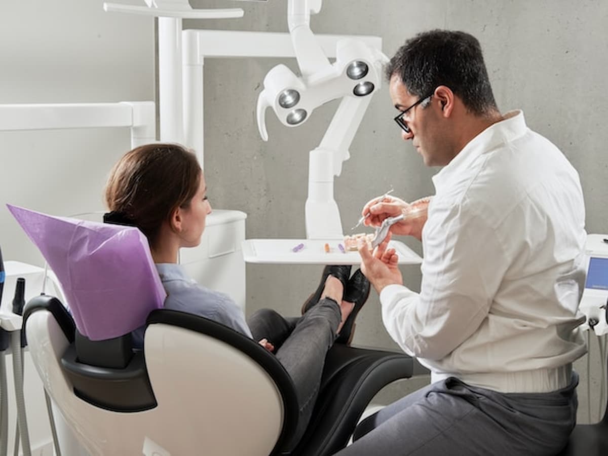 Come si comporta chi ha paura del dentista?
